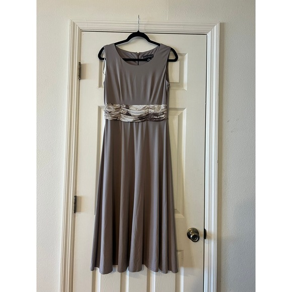 Jessica Howard Womens 10 Taupe Floral Sequin Dress and Jacket Set 2 Piece Midi - Picture 3 of 7